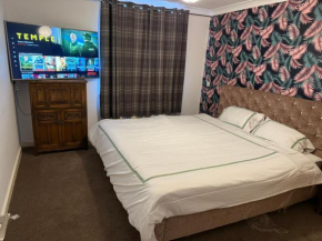 Superking bedroom near James cook hospital